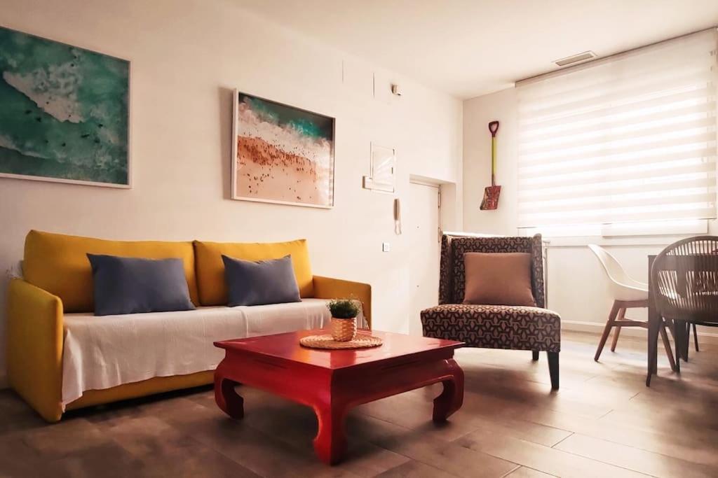 Jos'S House. Thai Loft 50Mt To La Carihuela Beach Torremolinos Buitenkant foto